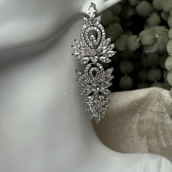 Silver Chandelier Earrings with Crystal Accents Dangle Drop Wedding PAGENT 4134 - Picture 11 of 11